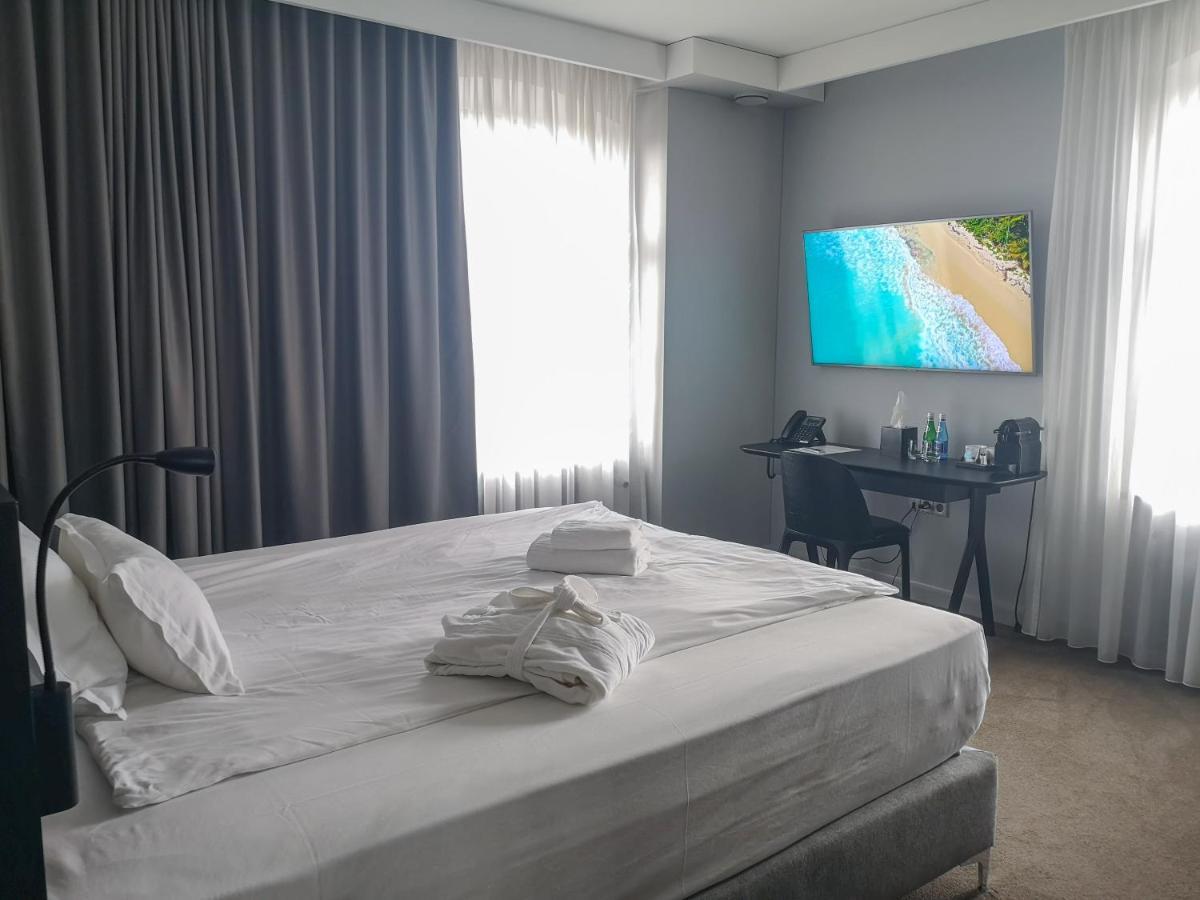 Hotel Gorzelnia Nakło nad Notecią Buitenkant foto